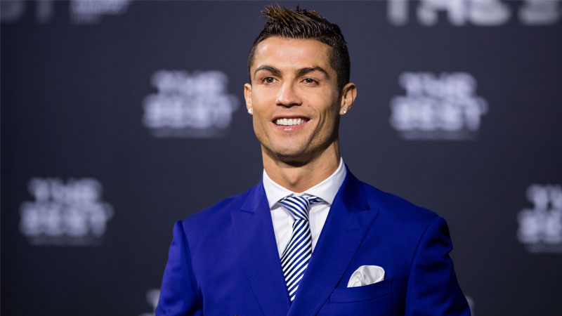 Hình nền Ronaldo: Các mẫu hình nền ngầu nhất