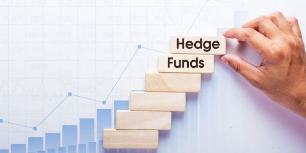 Hedge Fund là gì? Những điều cần biết về quỹ phòng hộ