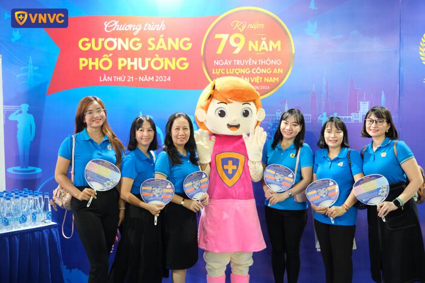 VNVC đồng hành cùng Công an TPHCM tổ chức chương trình “Gương sáng phố phường” lần thứ 21