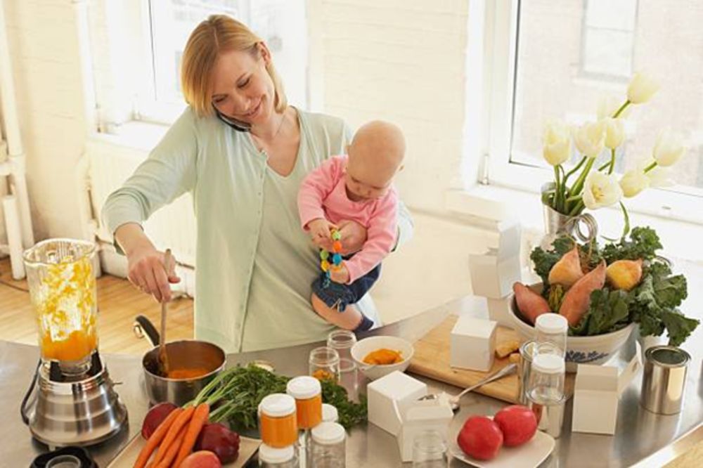 7 cách giúp trẻ ăn dặm ngon miệng hứng thú, cha mẹ nhàn tênh
