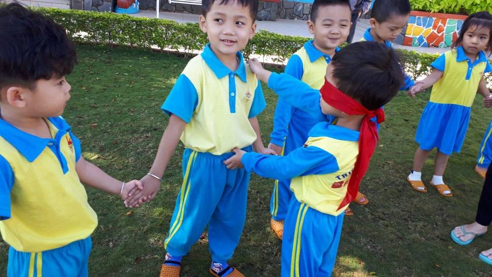 Top 10+ trò chơi cho trẻ 3 - 4 tuổi phát triển tư duy, trí tuệ toàn diện