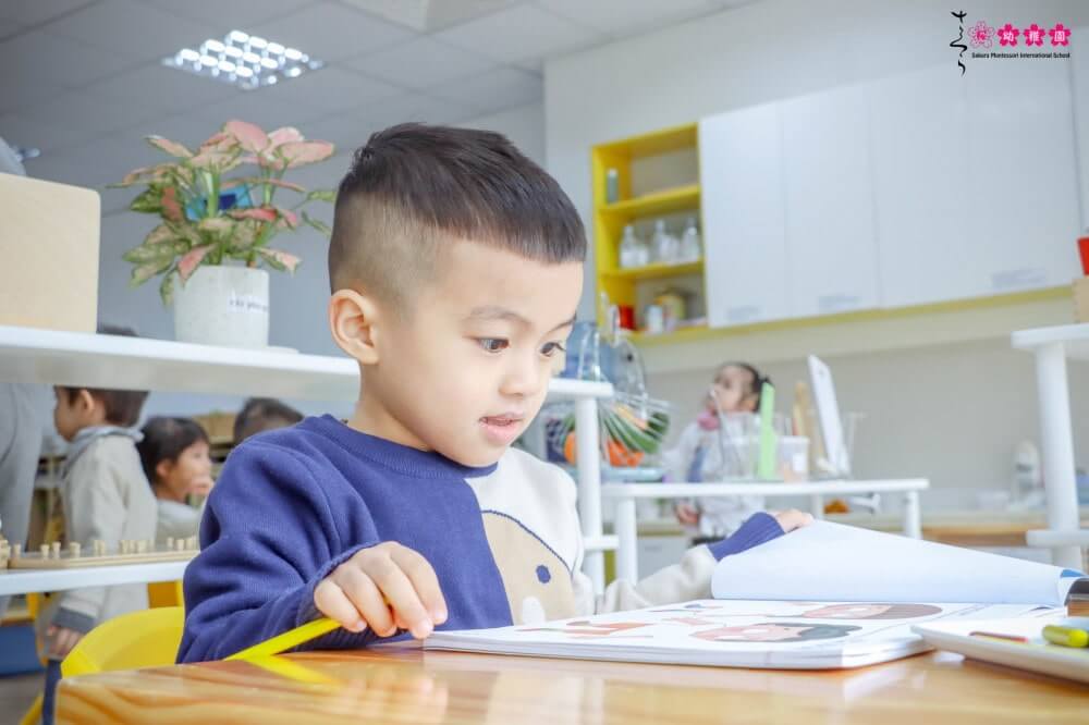 Tổng hợp 100+ tên tiếng Anh cho bé trai ý nghĩa, độc đáo nhất