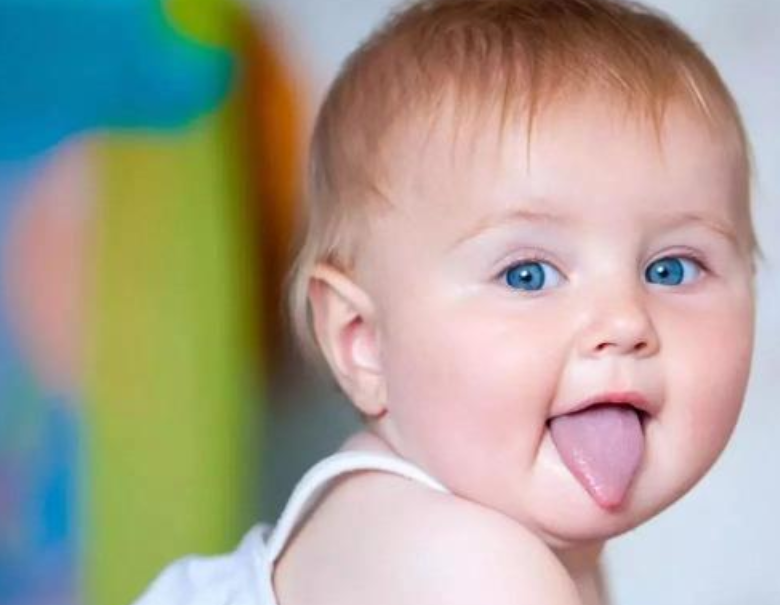 70+ hình le lưỡi đẹp nhất