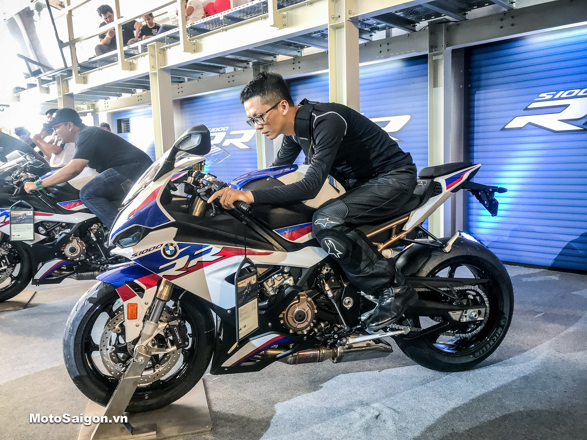 Khám phá nguồn gốc và lịch sử phát triển của “Cá Mập” BMW S1000RR