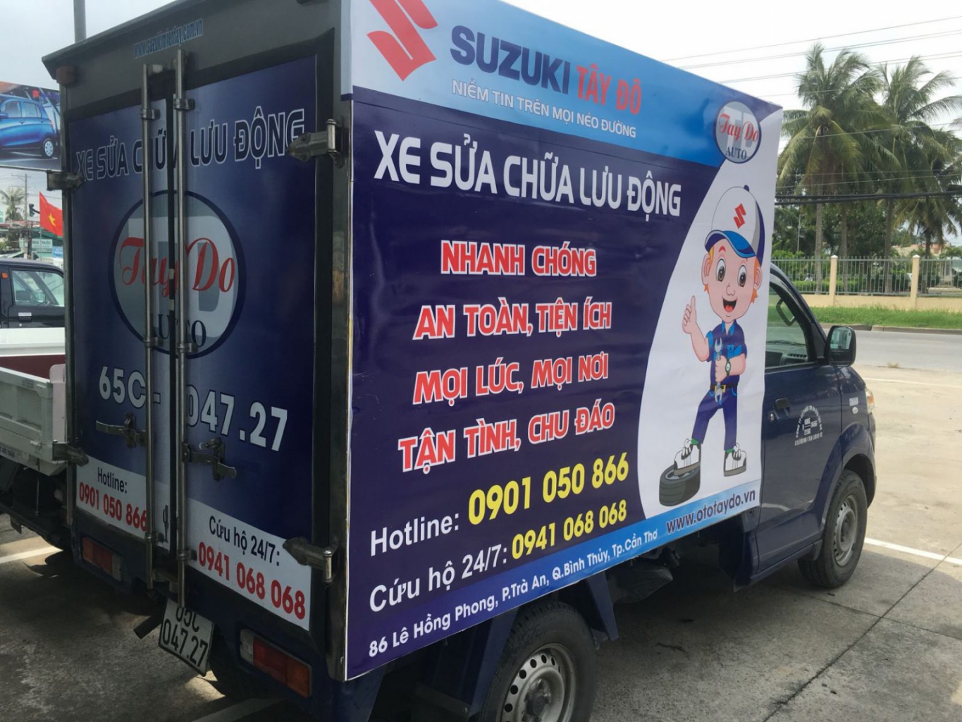 Giá xe tải Suzuki 1,25 tấn và dòng tải trọng từ 750kg, 810kg, 940kg loại nào dùng tiện lợi hơn?