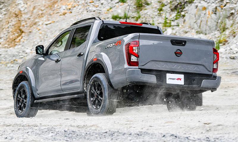 Đánh giá xe bán tải Nissan Navara 2022: thay đổi tích cực về ngoại hình và công nghệ