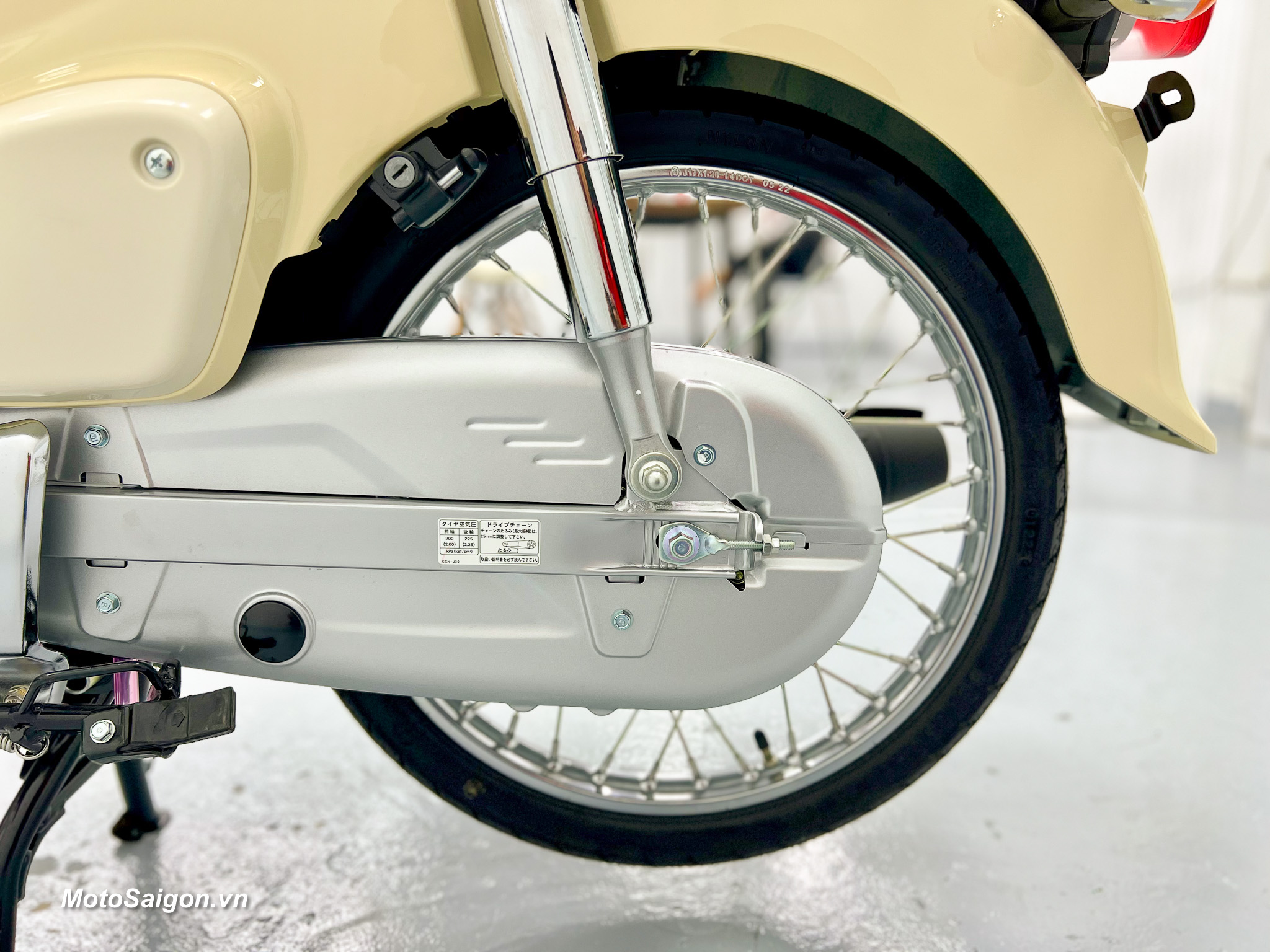 Honda Super Cub 50 nhập Nhật về Việt Nam số lượng lớn