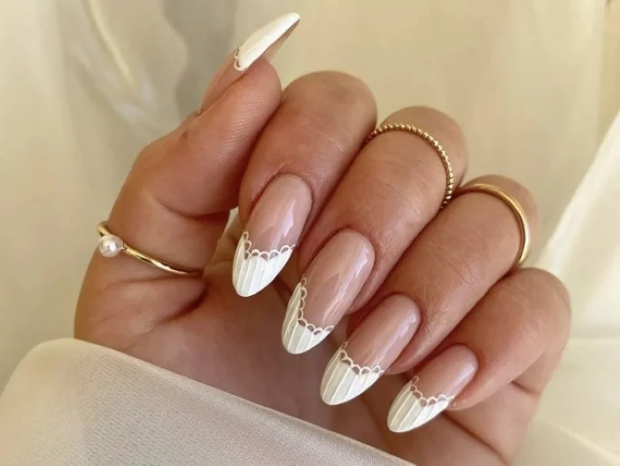 10 mẫu nail cô dâu phù hợp với mọi trang phục và hoàn cảnh