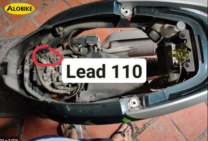 Bugi xe Lead giá bao nhiêu tiền? Top 6 loại Bugi xe Lead tốt nhất hiện nay