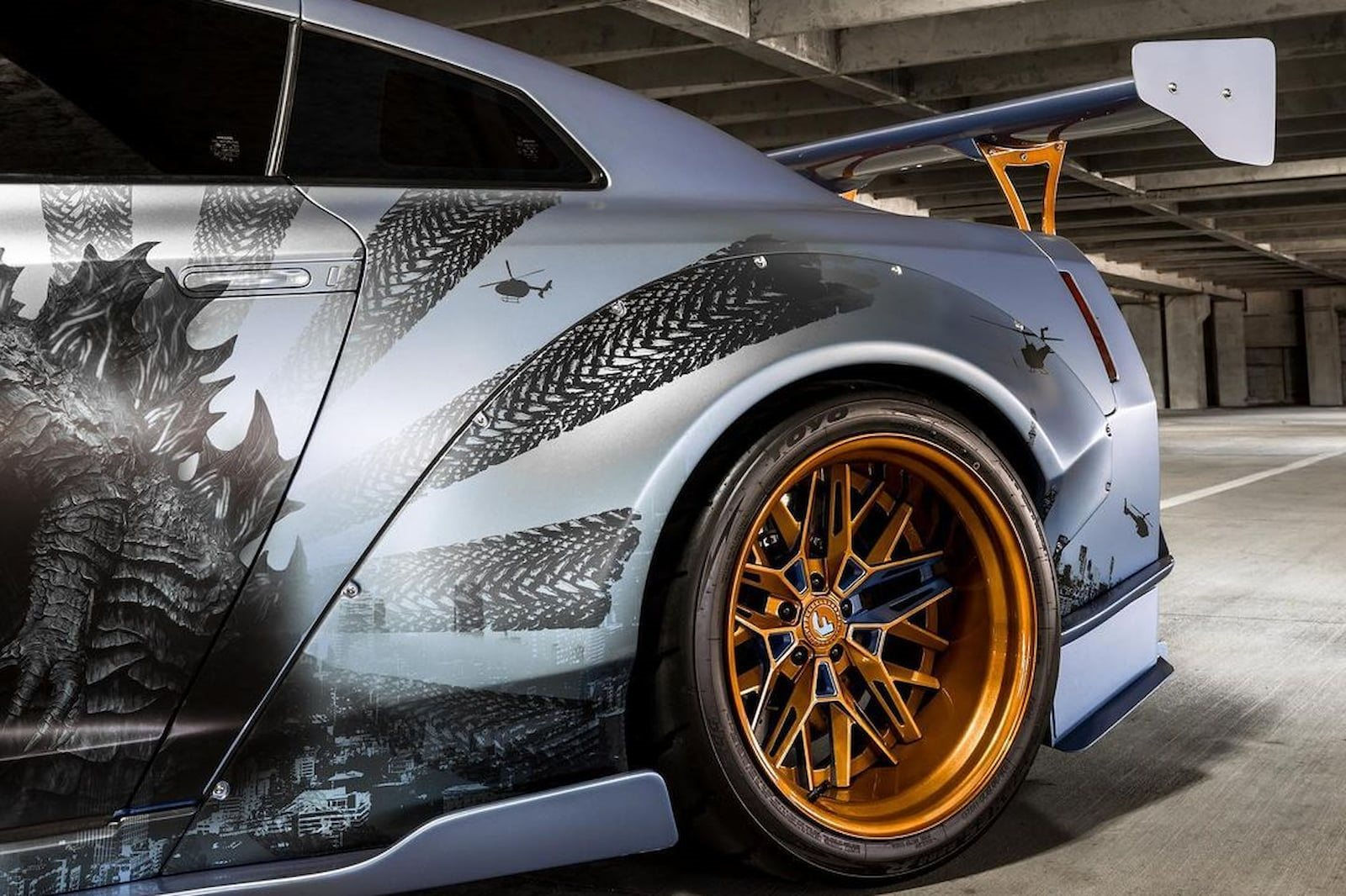 Cận cảnh Nissan GT-R R35 độ Liberty Walk Type 2 với sức mạnh hơn 1.500 mã lực