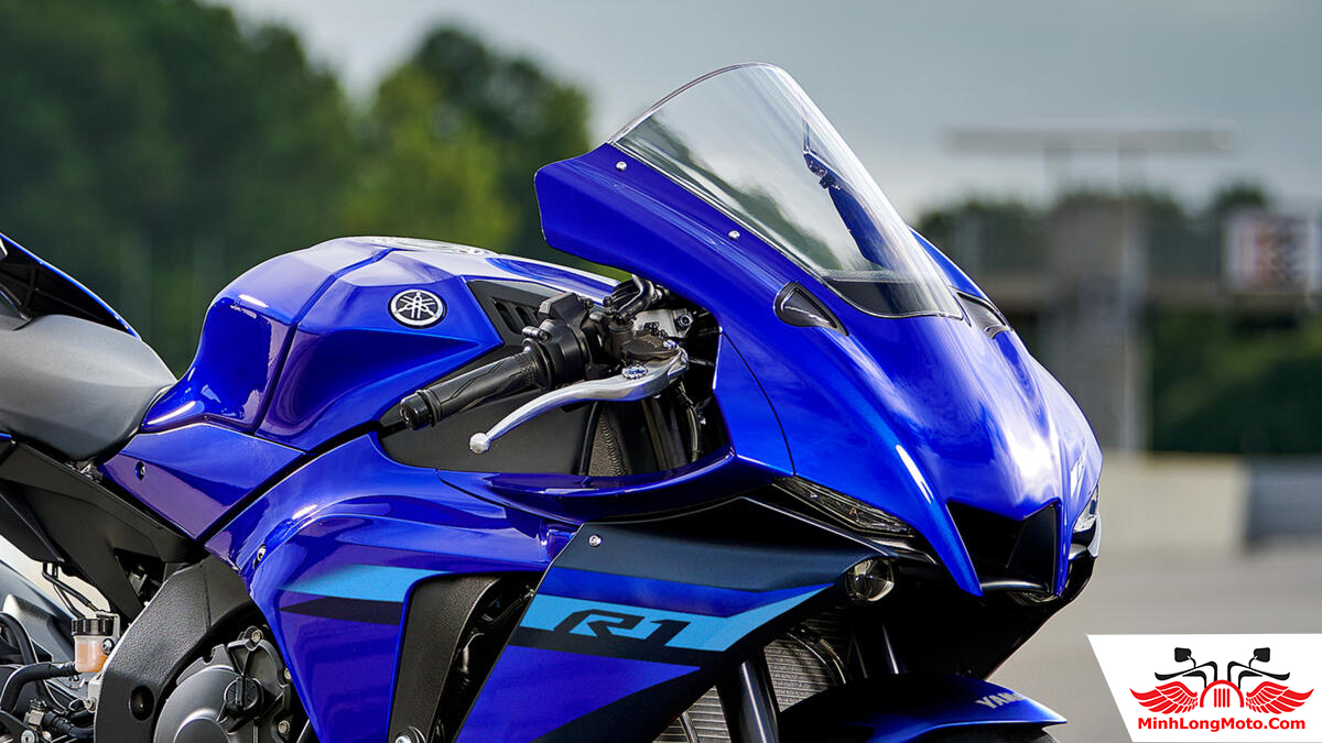 Giá xe Yamaha YZF R1 và R1M kèm đánh giá chi tiết