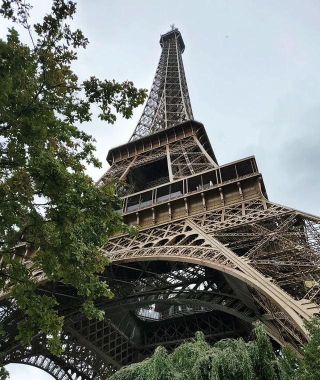 Tháp Eiffel - Biểu tượng từng bị ruồng bỏ của nước Pháp