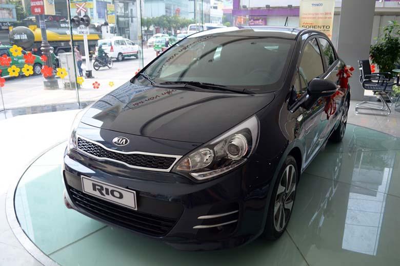 Bảng giá xe Kia Rio cũ tháng 06/2024