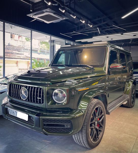 Mercedes-AMG G63 độ Brabus hầm hố và có màu sơn