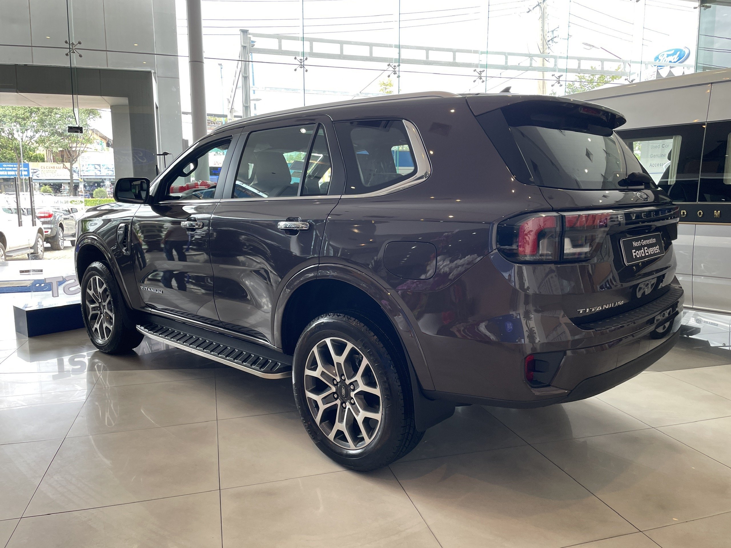 Nội Thất Xe Ford Everest 2024