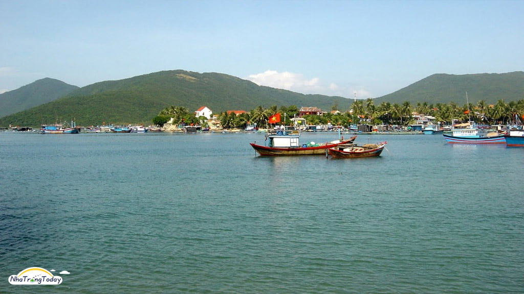 Khu Du Lịch Bãi biển Đại Lãnh Nha Trang Hoang Sơ Kỳ Vĩ