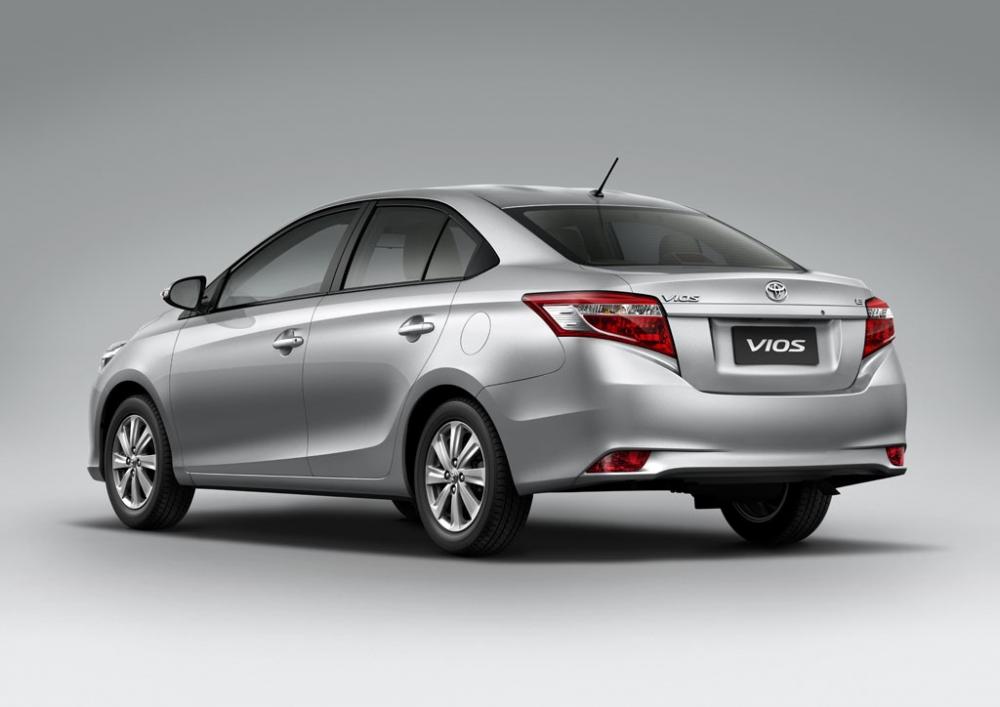 Đánh giá xe Toyota Vios 2016 đi kèm giá bán