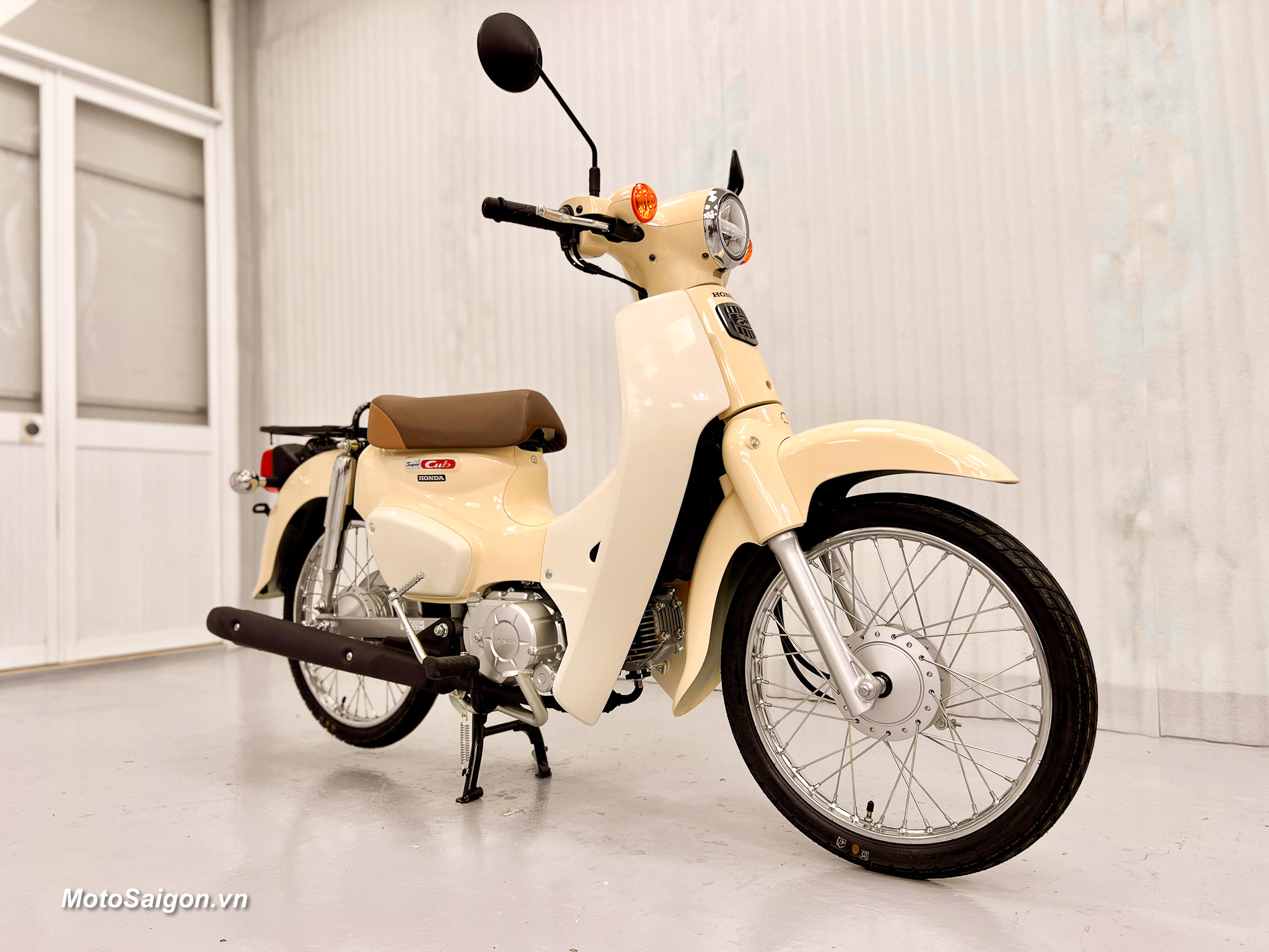 Honda Super Cub 50 nhập Nhật về Việt Nam số lượng lớn