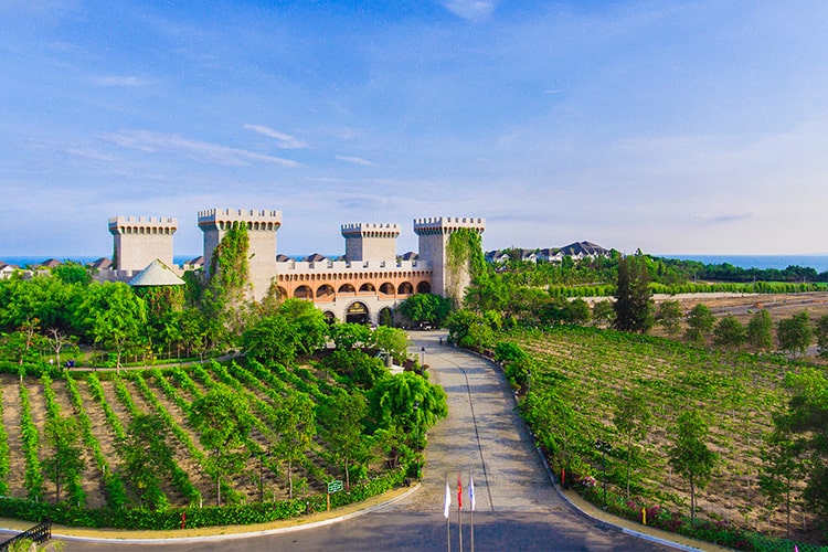 “Đắm chìm” vào lâu đài rượu vang RD tại thành phố biển Phan Thiết