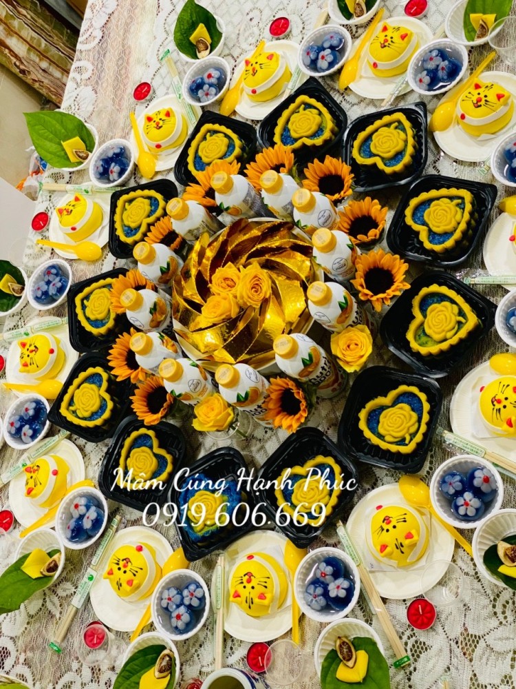 Mâm cúng đầy tháng bé gái