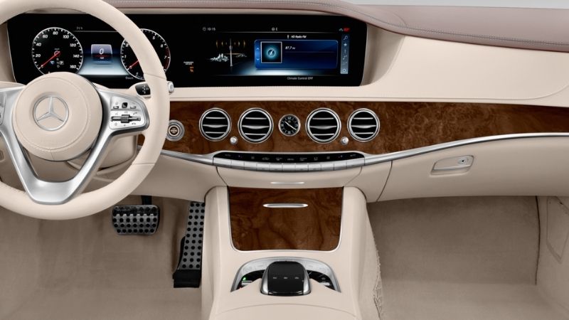 Mua Bán Mercedes S500 Lướt Giá Bao Nhiêu? Có Nên Mua Không?