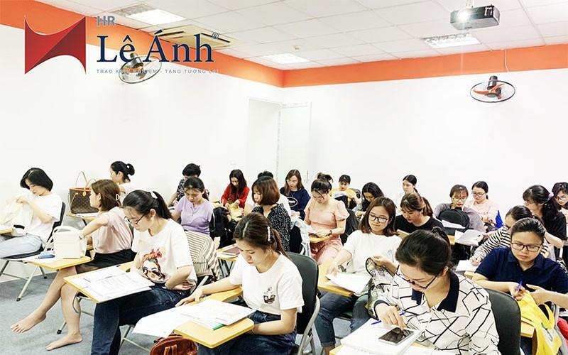 Khóa Học Hành Chính Nhân Sự Tại Hà Nội - Lê Ánh HR