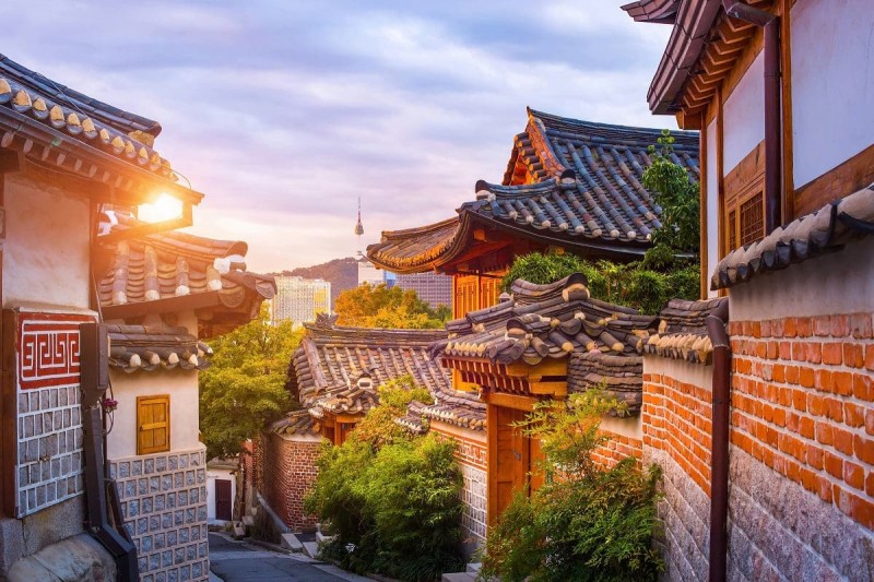 Làng Bukchon Hanok: Nơi lưu giữ di sản văn hóa Hàn Quốc độc đáo