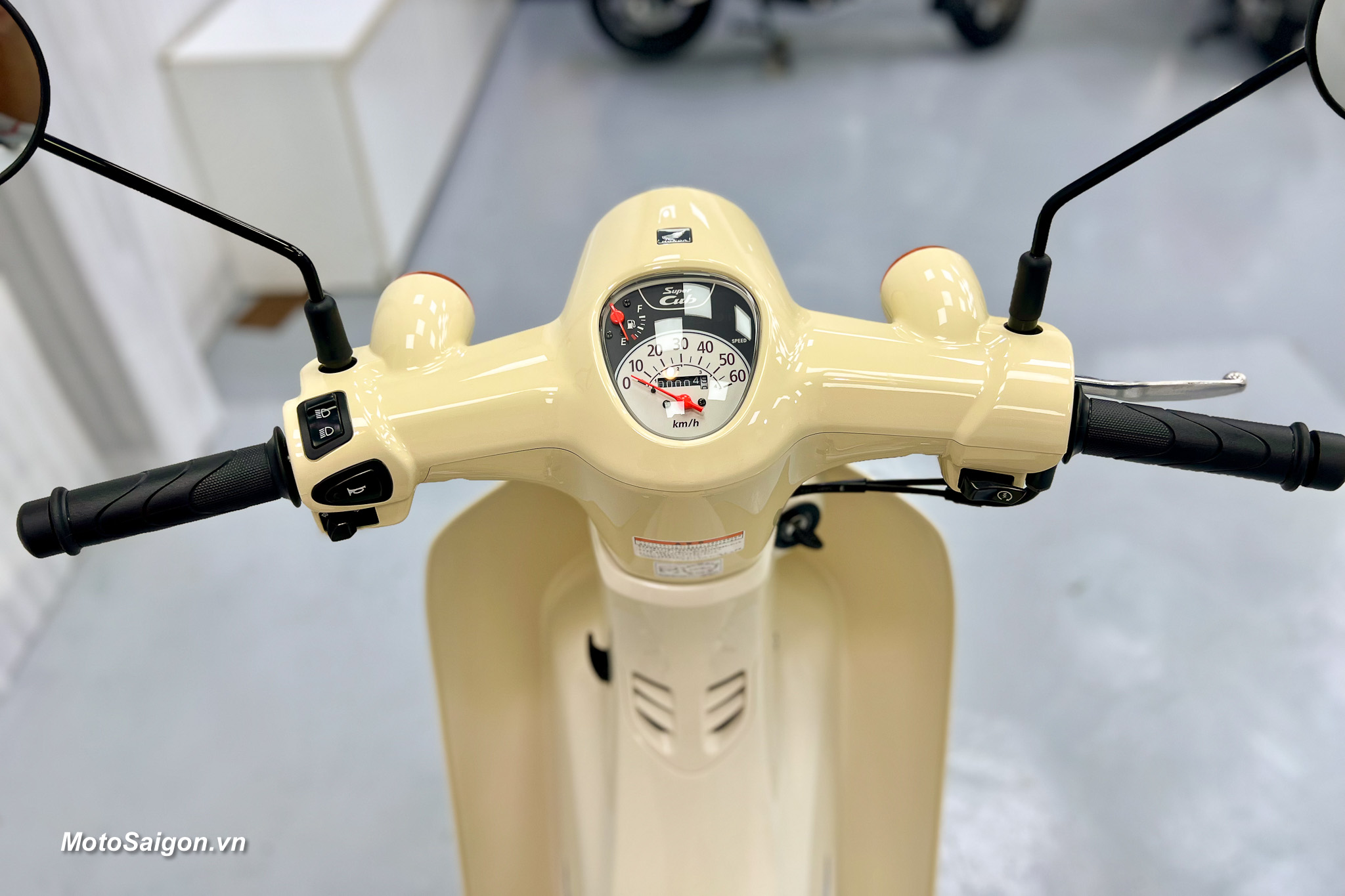 Honda Super Cub 50 nhập Nhật về Việt Nam số lượng lớn