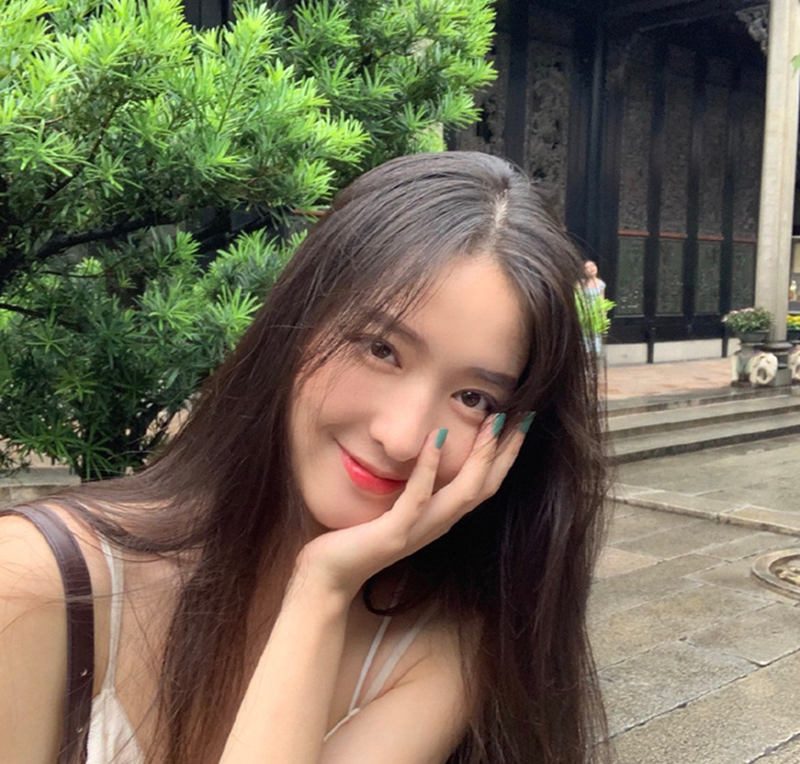 Những hình ảnh đẹp của cô gái xinh đẹp Hàn Quốc