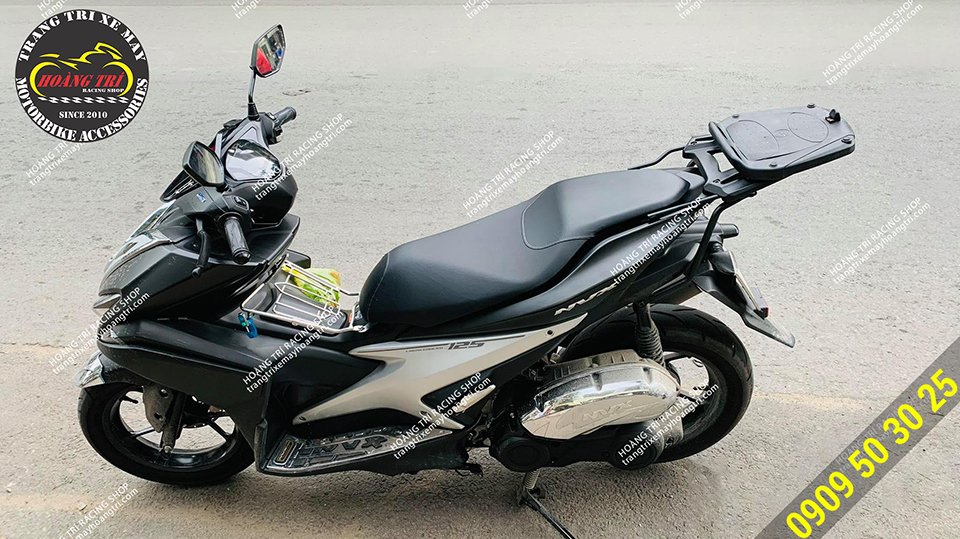 Baga sau Yamaha NVX - Monorack Malaysia