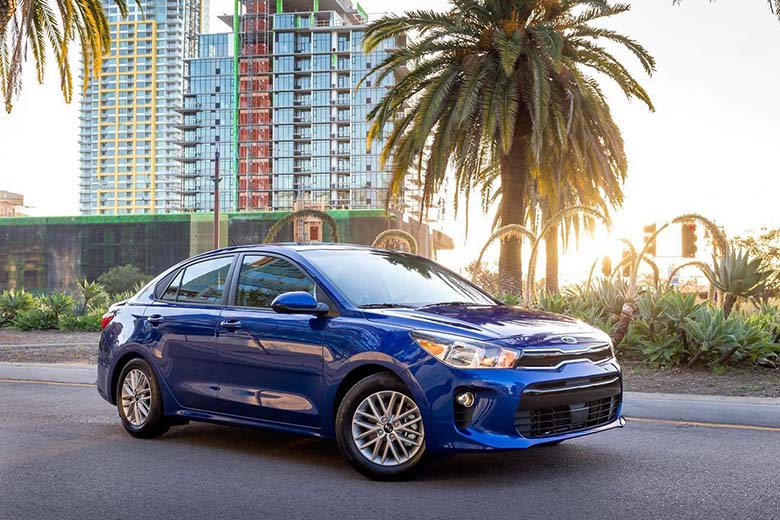 Ưu nhược điểm của Kia Rio 2018 kèm giá bán